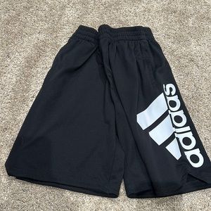 ADIDAS YOUTH BOYS MEDIUM ATHLETIC SHORTS